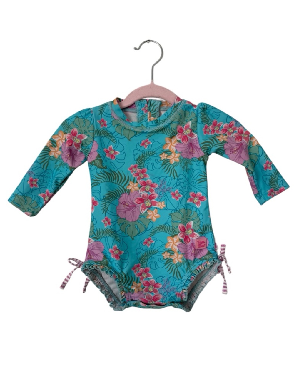 Ruffle Butts Swim suit floral
Size 6-12 months